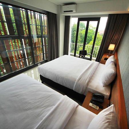 Hay Bandung Hotel Exterior foto